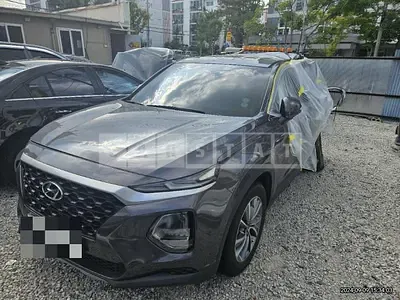 Photo 1 of 30: 2018 Hyundai Santa Fe 2.0T (TM) — Korean insurance auction