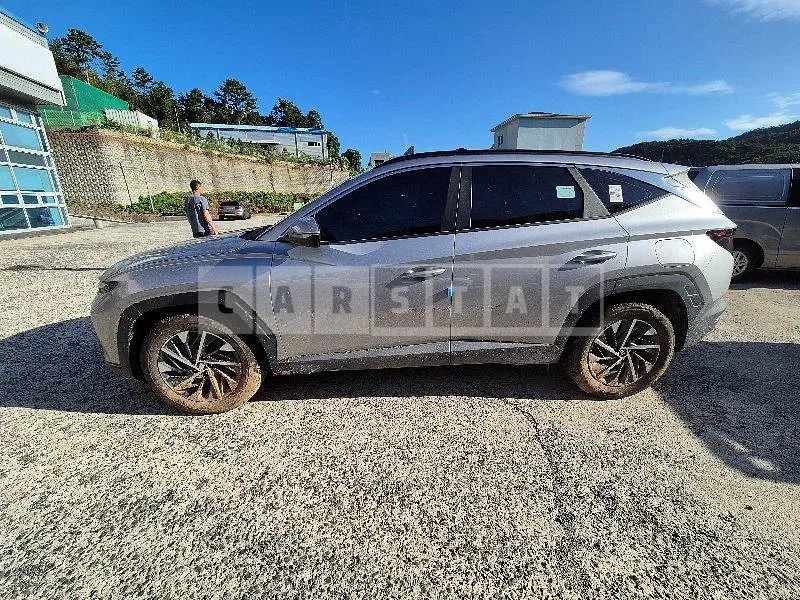 Photo 2 of 14: 2023 Hyundai Tucson — Korean insurance auction