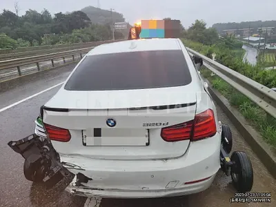 Photo 1 of 12: 2014 BMW 320d — Korean insurance auction