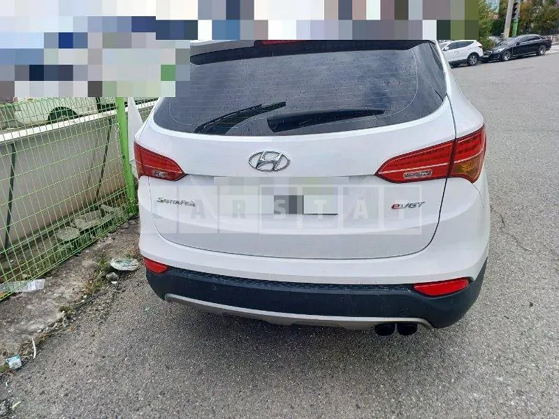 Photo 2 of 8: 2014 Hyundai Santa Fe DM 2.0 — Korean insurance auction
