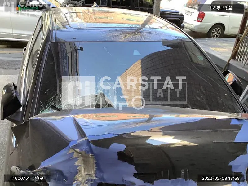 Photo 2 of 11: 2015 BMW 320d, VIN WBA3D3107FK276896 — Korean insurance auction