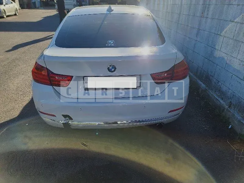 Photo 2 of 9: 2015 BMW 420i GranCoupe, VIN WBA4A1103FG324110 — Korean insurance auction