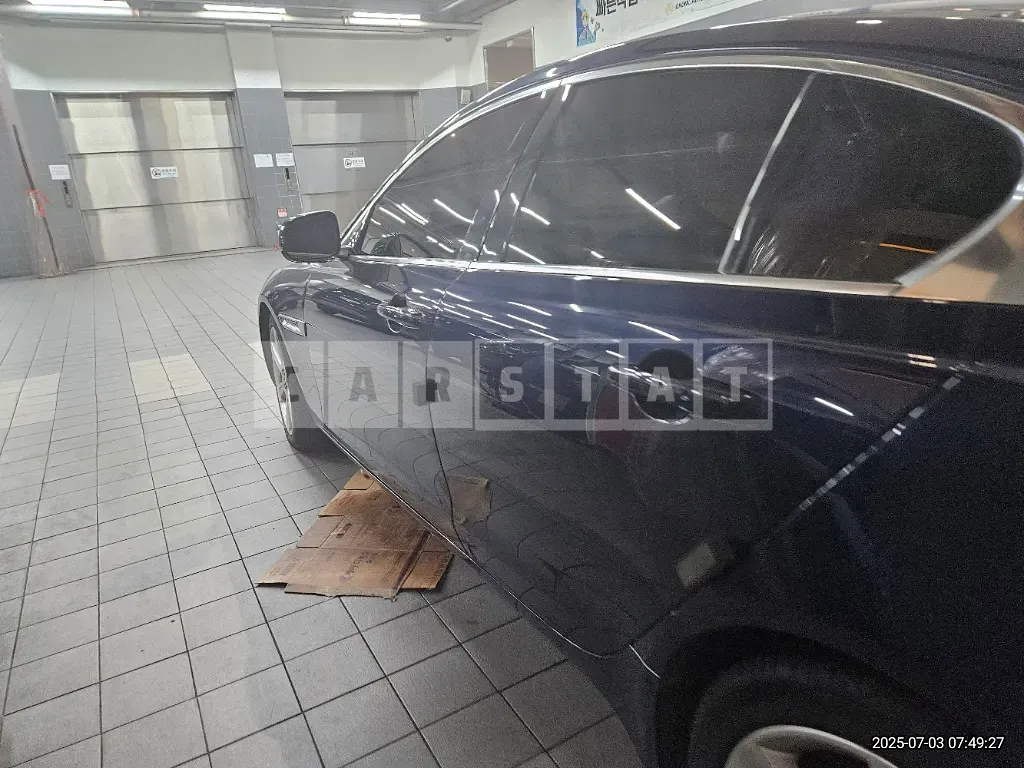 Photo 2 of 50: 2015 Jaguar XE 2.0 d — Korean insurance auction