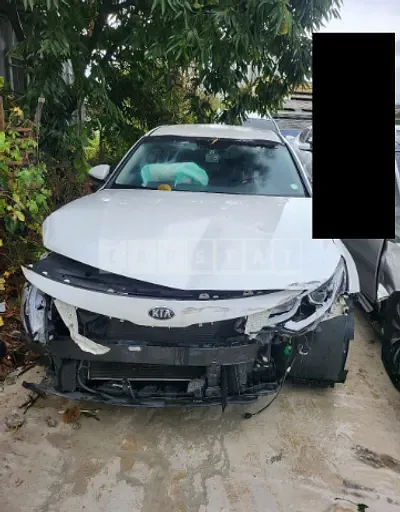 Photo 1 of 6: 2019 Kia K5, VIN KNAGT416BKA259312 — Korean insurance auction