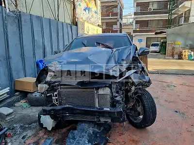 Photo 1 of 8: 2015 Hyundai Tucson, VIN KMHJU81VBFU088676 — Korean insurance auction