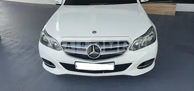 Photo 1 of 10: 2015 Mercedes-Benz E200, VIN WDDHF3EB8FB152544 — Korean insurance auction