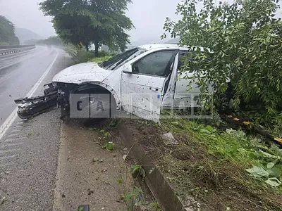 Photo 1 of 12: 2021 Hyundai IONIQ 5, VIN KMHKN81AFNU013275 — Korean insurance auction