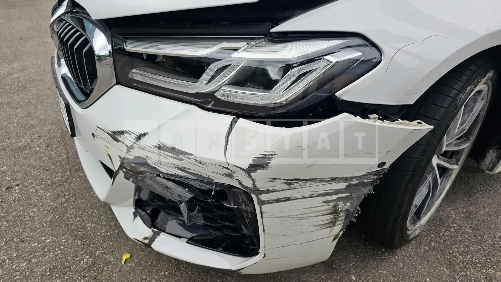 Photo 2 of 9: 2023 BMW 5 Series (7th Gen) 520i M Sportpack, VIN WBA11BH01PWY05043 — Korean insurance auction