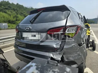 Photo 1 of 21: 2016 Hyundai Santa Fe DM 2.0 — Korean insurance auction