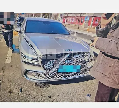 Photo 1 of 6: 2025 Genesis G80 Electric Car AWD — Korean insurance auction