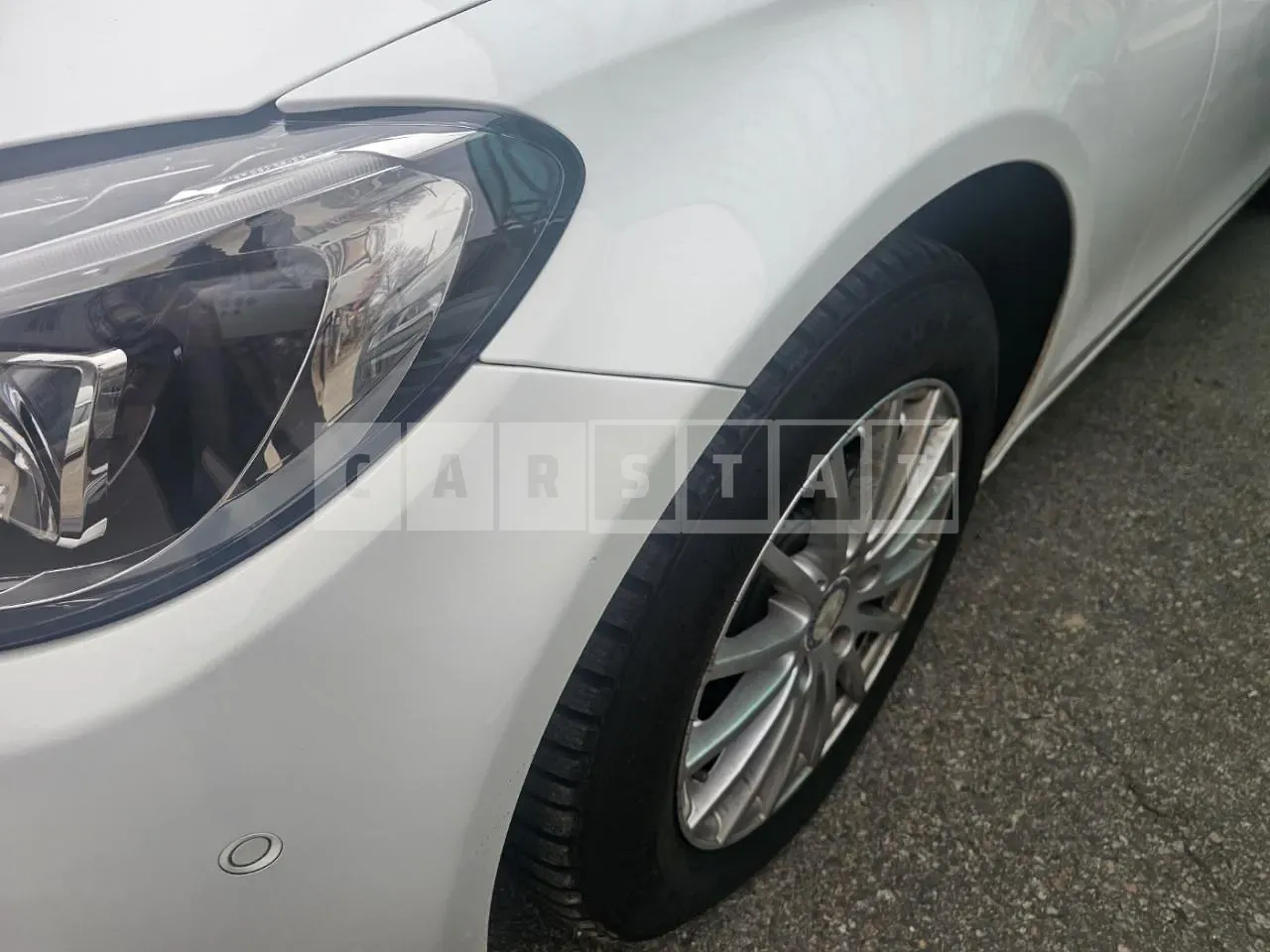 Photo 2 of 8: 2015 Mercedes-Benz C200, VIN WDDWF4CB9FF189191 — Korean insurance auction