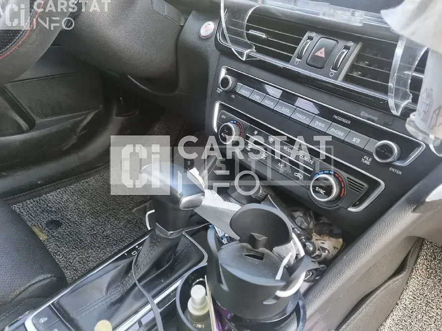 Photo 2 of 15: 2015 Kia K5 1.7 — Korean insurance auction
