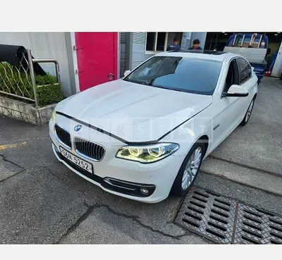 Photo 1 of 50: 2016 BMW 520d xDrive, VIN WBA5E7105GG568869 — Korean insurance auction