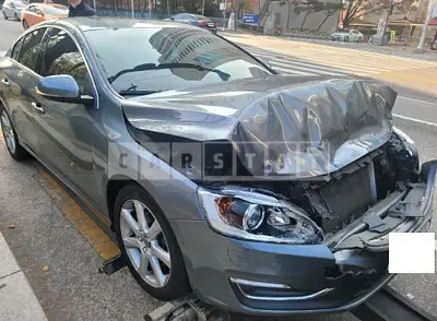 Photo 1 of 14: 2017 Volvo S60 D3, VIN YV1FS79B0H2431021 — Korean insurance auction