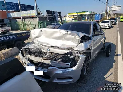 Photo 1 of 8: 2016 BMW 320d xDrive — Korean insurance auction