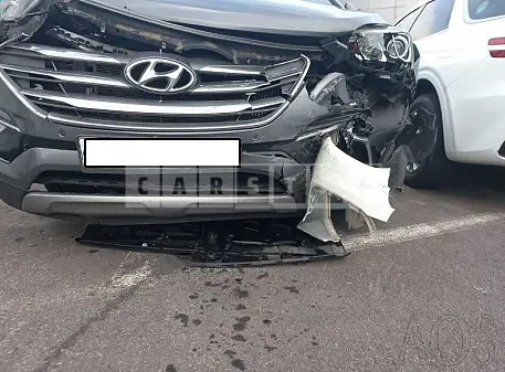 Photo 2 of 27: 2016 Hyundai Santa Fe, VIN KMHSW81UBGU584622 — Korean insurance auction