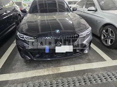 Photo 1 of 11: 2025 BMW 320d Touring — Korean insurance auction