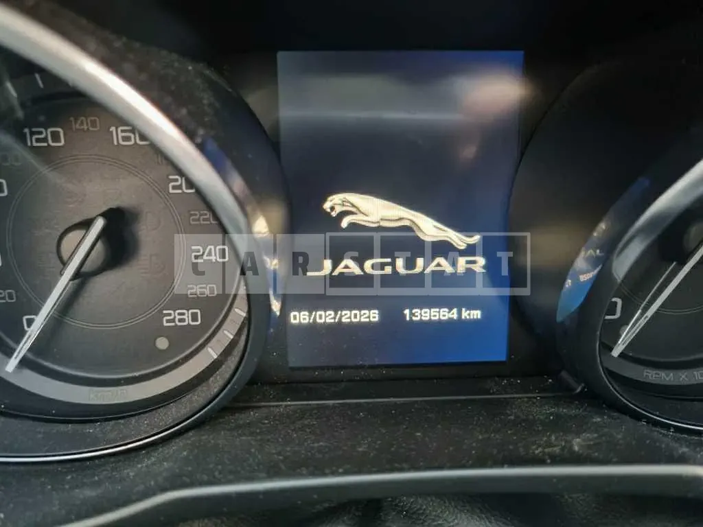 Photo 2 of 11: 2016 Jaguar XE 2.0d — Korean insurance auction
