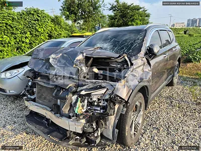 Photo 1 of 8: 2020 Hyundai Santa Fe, VIN KMHS381HGMU330317 — Korean insurance auction