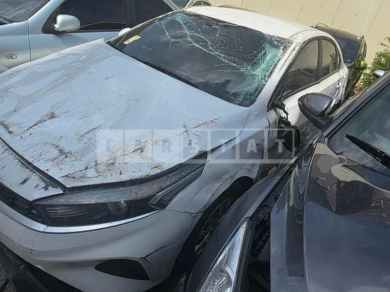 Photo 2 of 8: 2024 Kia Cz — Korean insurance auction