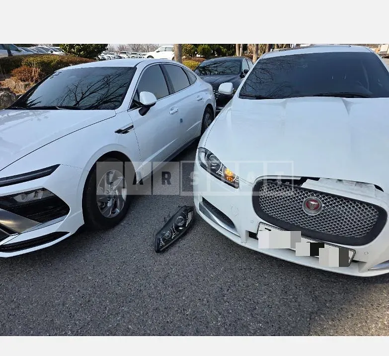 Photo 2 of 9: 2015 Jaguar XF 2.2d — Korean insurance auction