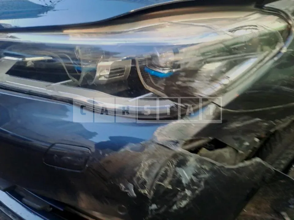 Photo 2 of 9: 2016 BMW 750Li xDrive, VIN WBA7F2108GG523658 — Korean insurance auction