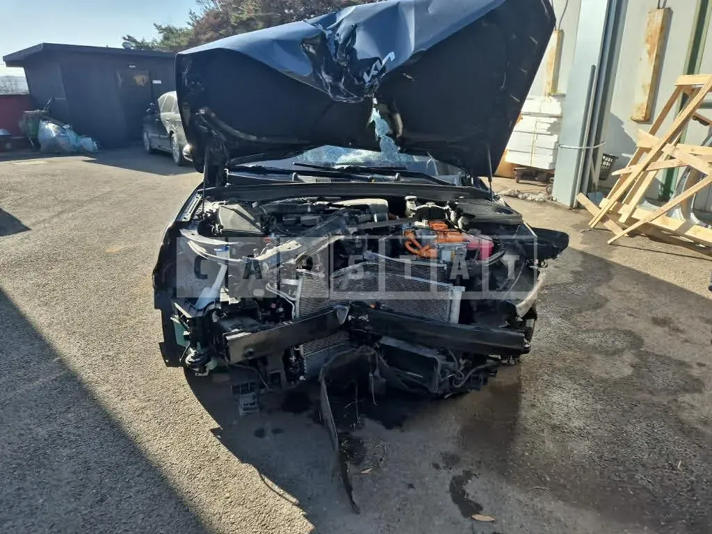 Photo 2 of 13: 2023 Kia K5 Hybrid, VIN KNAG341JBPA032681 — Korean insurance auction