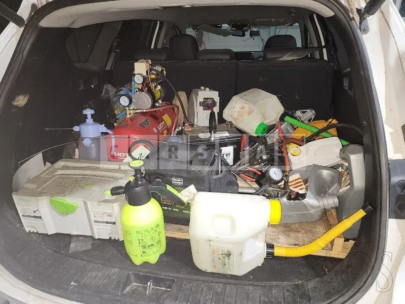 Photo 2 of 50: 2019 Hyundai Santa Fe, VIN KMHS281CDKU088684 — Korean insurance auction