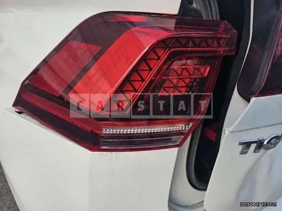 Photo 2 of 12: 2020 Volkswagen Tiguan 2.0 TDI — Korean insurance auction