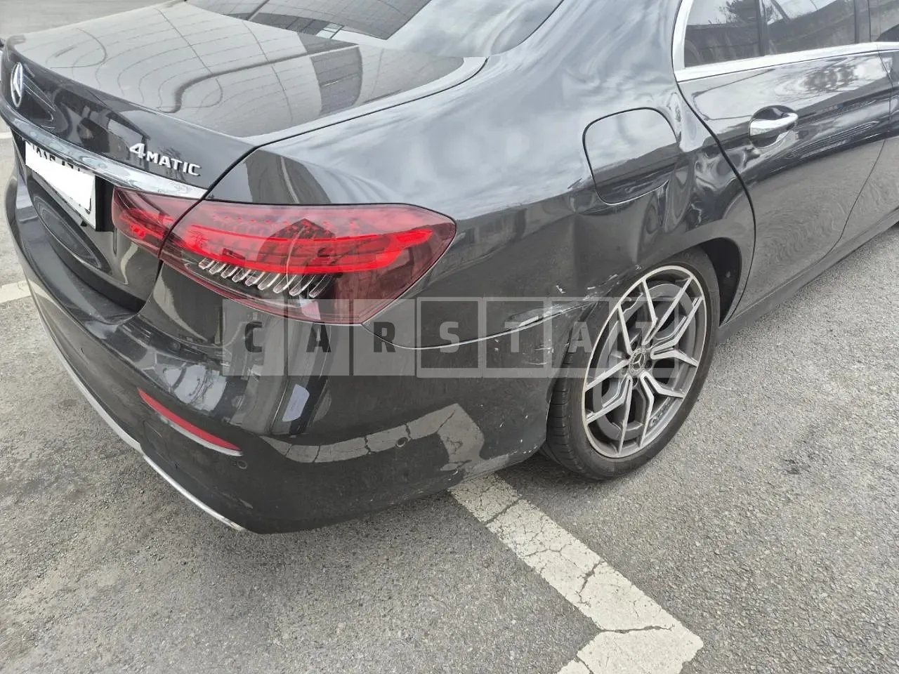 Photo 2 of 10: 2023 Mercedes-Benz E220d, VIN W1KZF0FB0PB138379 — Korean insurance auction