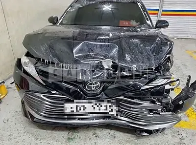 Photo 1 of 34: 2019 Toyota Camry, VIN JTNB11HK3K3077623 — Korean insurance auction