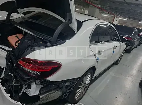 Photo 2 of 9: 2022 Mercedes-Benz E250, VIN W1KZF4FBXNB012132 — Korean insurance auction