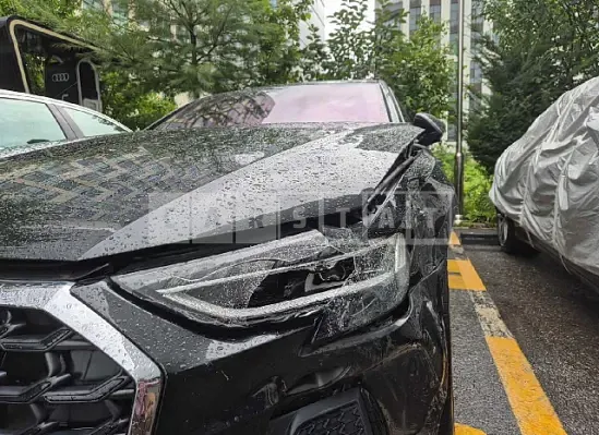 Photo 2 of 35: 2023 Audi A8 50 TDI quattro — Korean insurance auction