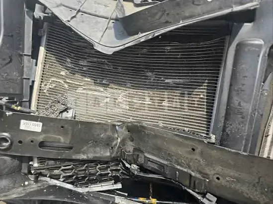 Photo 2 of 34: 2019 Hyundai Santa Fe — Korean insurance auction