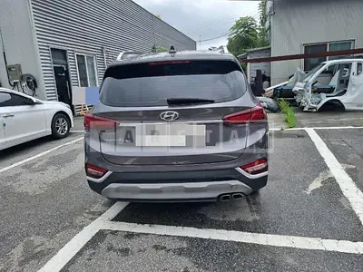 Photo 1 of 15: 2019 Hyundai Santa Fe TM, VIN KMHS281BBLU219558 — Korean insurance auction
