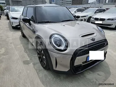 Photo 1 of 10: 2023 MINI Cooper S Five-Door — Korean insurance auction