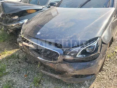 Photo 1 of 13: 2015 Mercedes-Benz E200 — Korean insurance auction