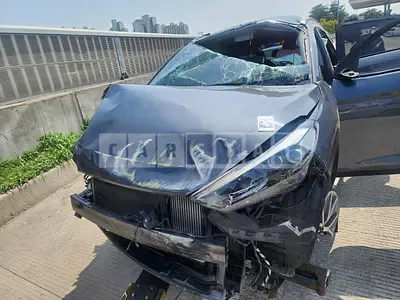 Photo 1 of 13: 2016 Hyundai Tucson, VIN KMHJ381ABHU373353 — Korean insurance auction