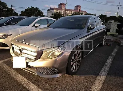 Photo 1 of 7: 2018 Mercedes-Benz E 200 — Korean insurance auction