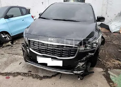 Photo 1 of 30: 2019 Kia Carnival, VIN KNAMC81ABKS500352 — Korean insurance auction