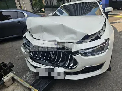 Photo 1 of 34: 2018 Maserati Ghibli — Korean insurance auction