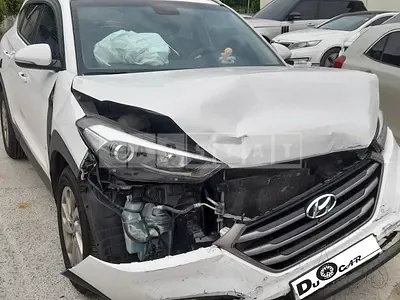 Photo 1 of 48: 2016 Hyundai Tucson, VIN KMHJ3815GGU040058 — Korean insurance auction