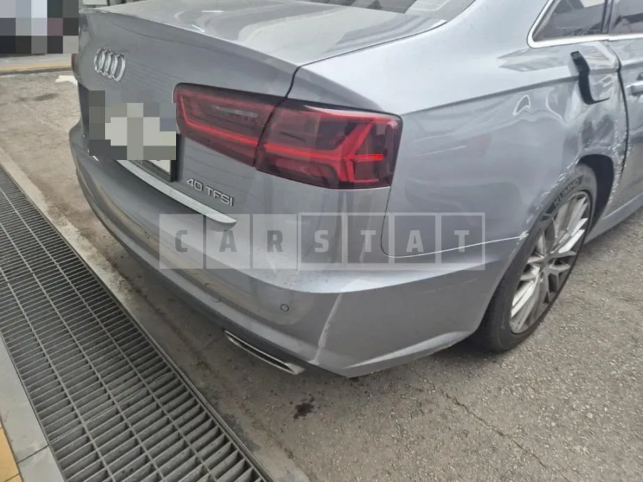 Photo 2 of 30: 2018 Audi A6 40 TFSI — Korean insurance auction