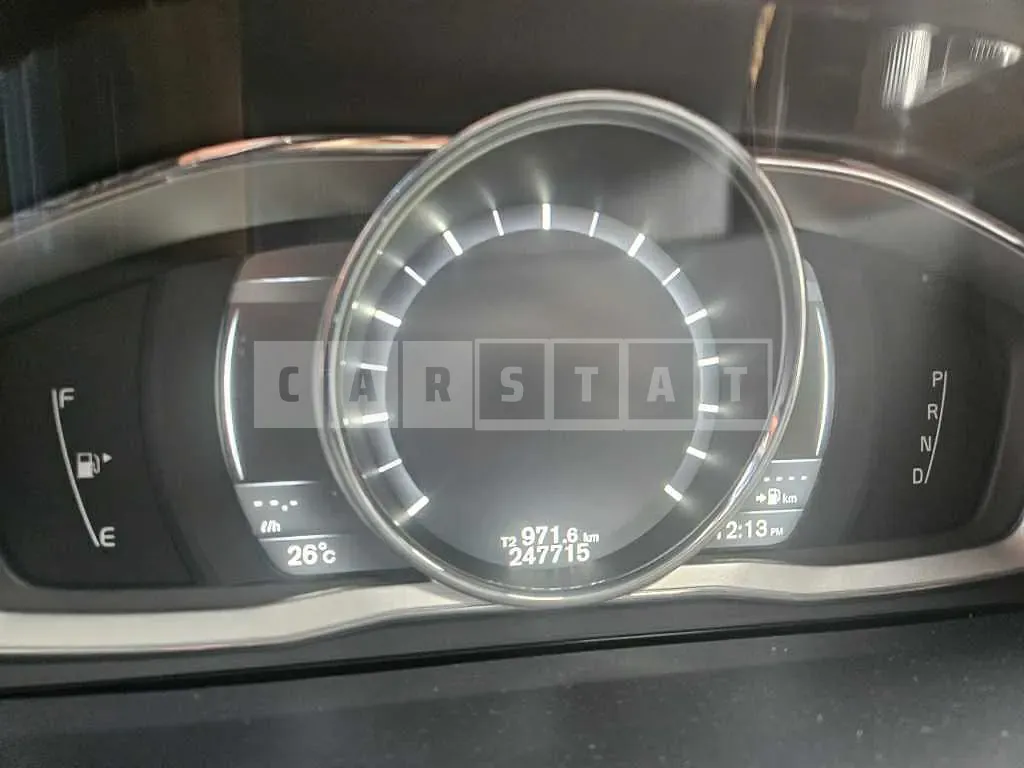 Photo 2 of 13: 2015 Volvo S60T5 — Korean insurance auction