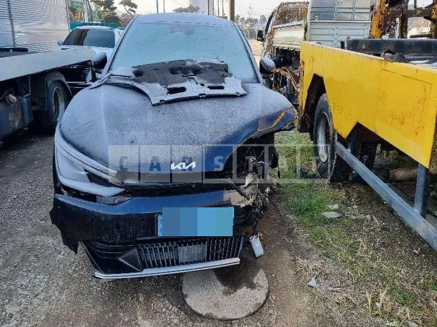 Photo 2 of 17: 2022 Kia EV6 Long Range Earth 4WD — Korean insurance auction