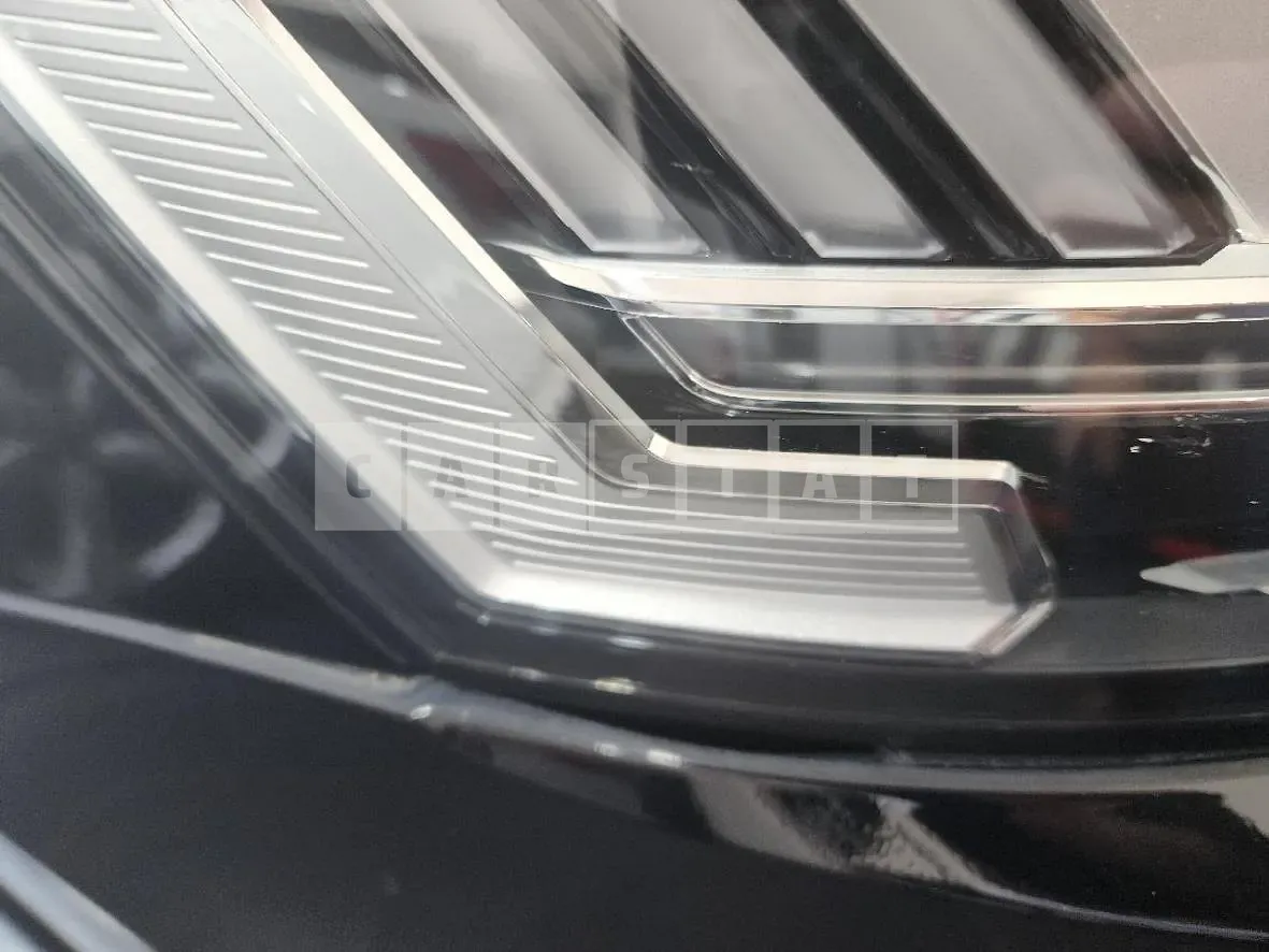 Photo 2 of 7: 2020 Audi (parts) A8 Headlamp — Korean insurance auction