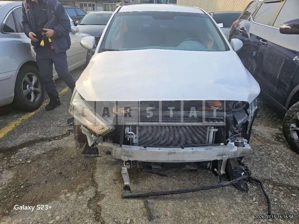 Photo 2 of 10: 2016 Hyundai IONIQ Hybrid — Korean insurance auction