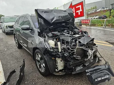 Photo 1 of 10: 2016 Kia Sorento — Korean insurance auction
