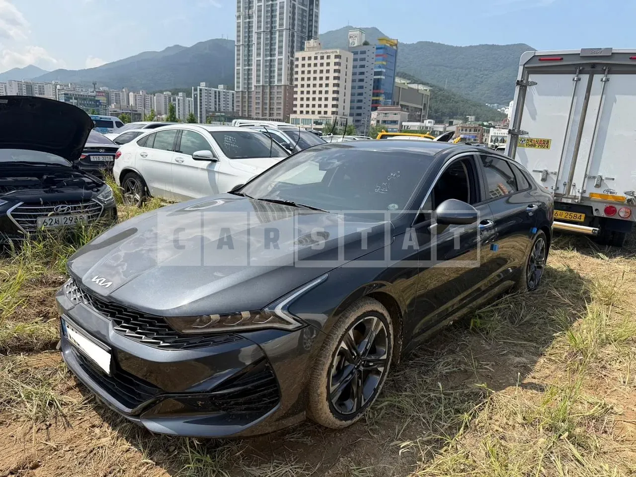 Photo 2 of 11: 2021 Kia K5, VIN KNAG341ABNA151659 — Korean insurance auction