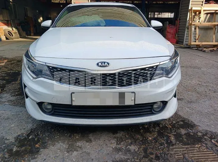 Photo 2 of 17: 2017 Kia K5 2.0 LPG, VIN KNAGS416BJA203906 — Korean insurance auction
